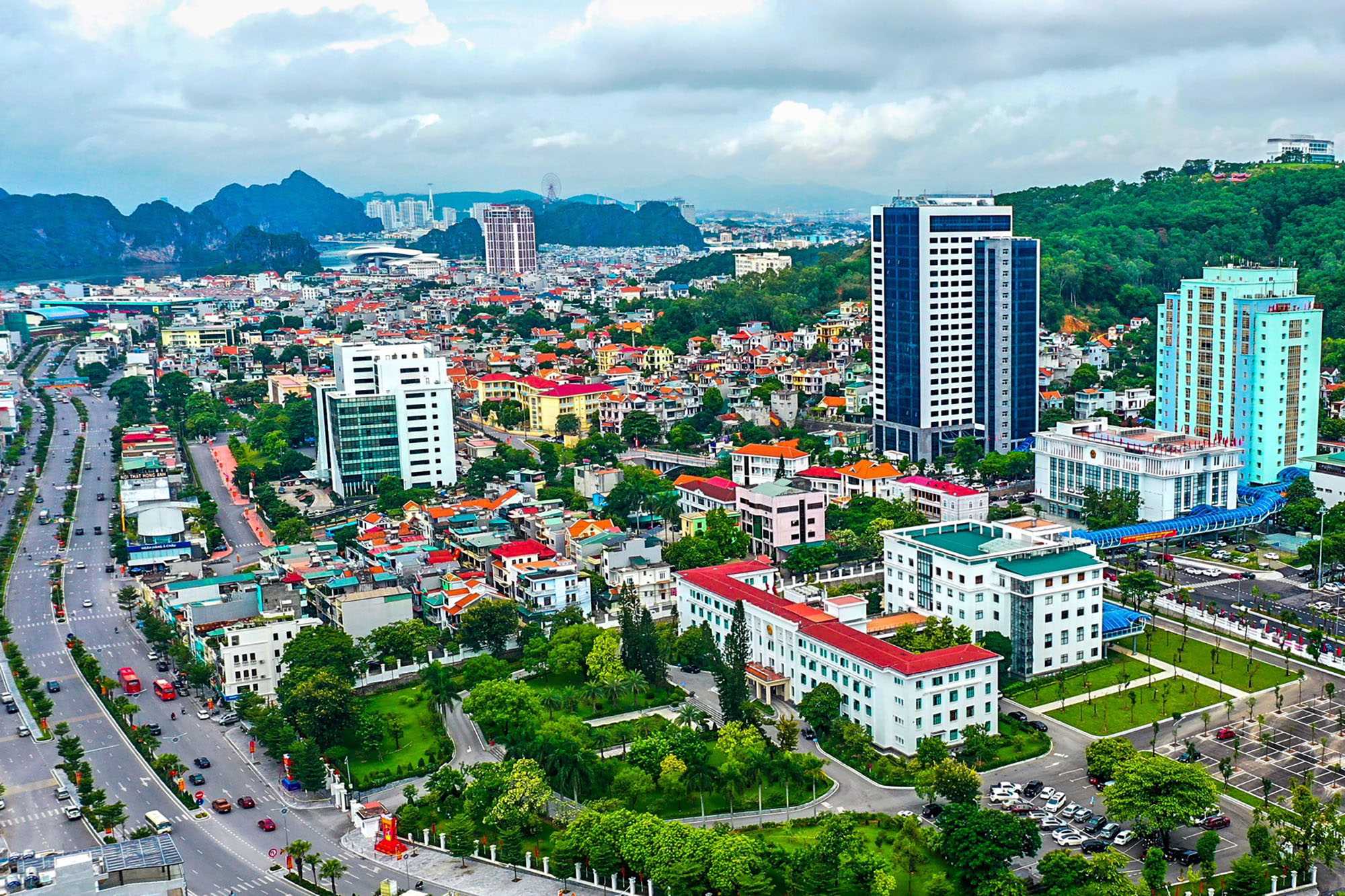 Quảng Ninh hiện có khoảng hơn 5000 xưởng sản xuất, kinh doanh trải khắp toàn tỉnh