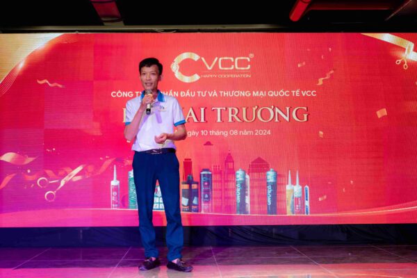 Npp Trung Nam gửi tặng bài thơ VCC- Niềm tin kết nối do anh tự sáng tác